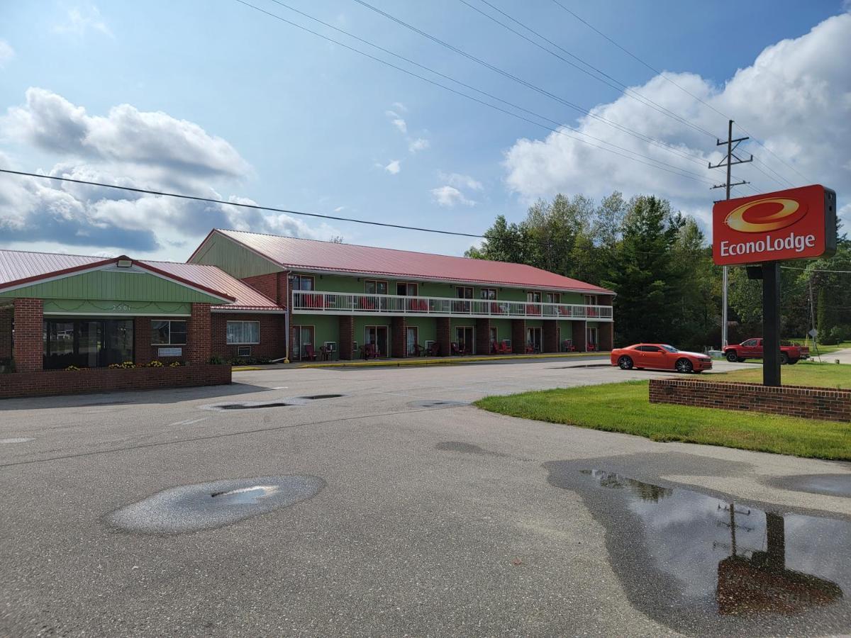 Econo Lodge Cadillac By Choice Экстерьер фото